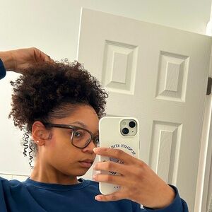 Meet your Posher, Zaria